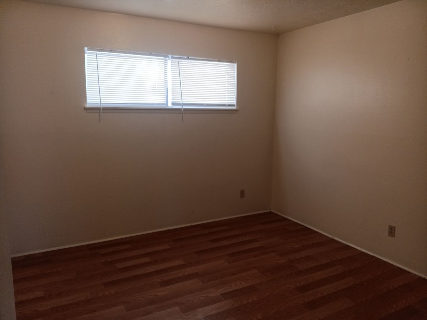 4601 Douglas MacArthur Rd NE – photo 5
