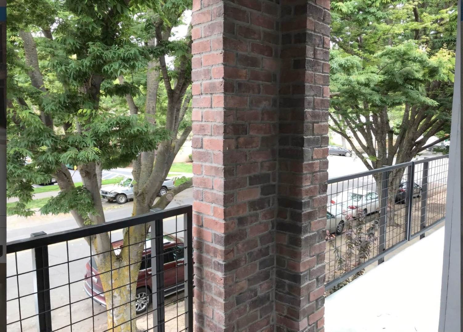 Stunning Home in the heart of the Downtown – photo 3