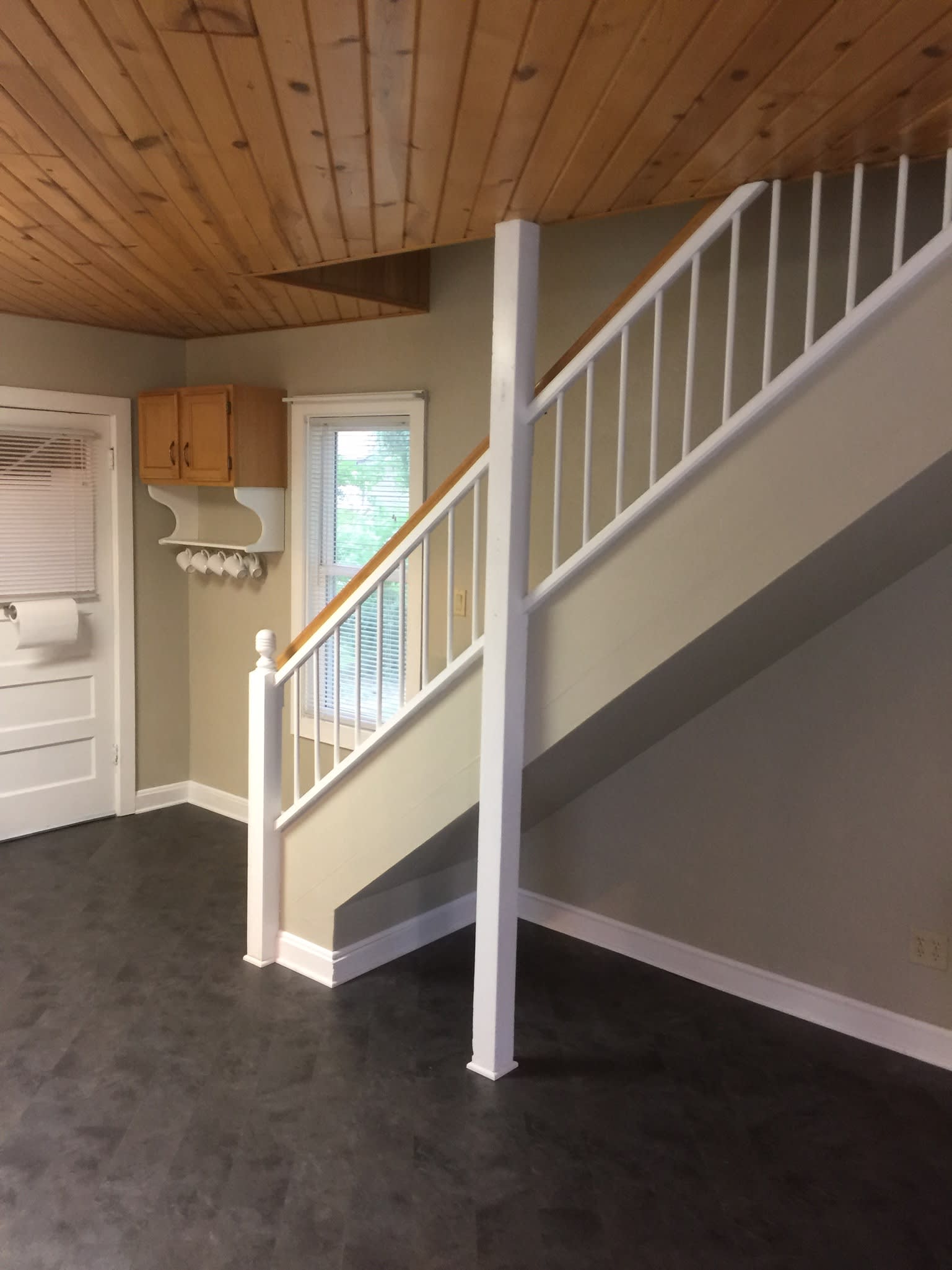 252 Herbert St S – photo 3