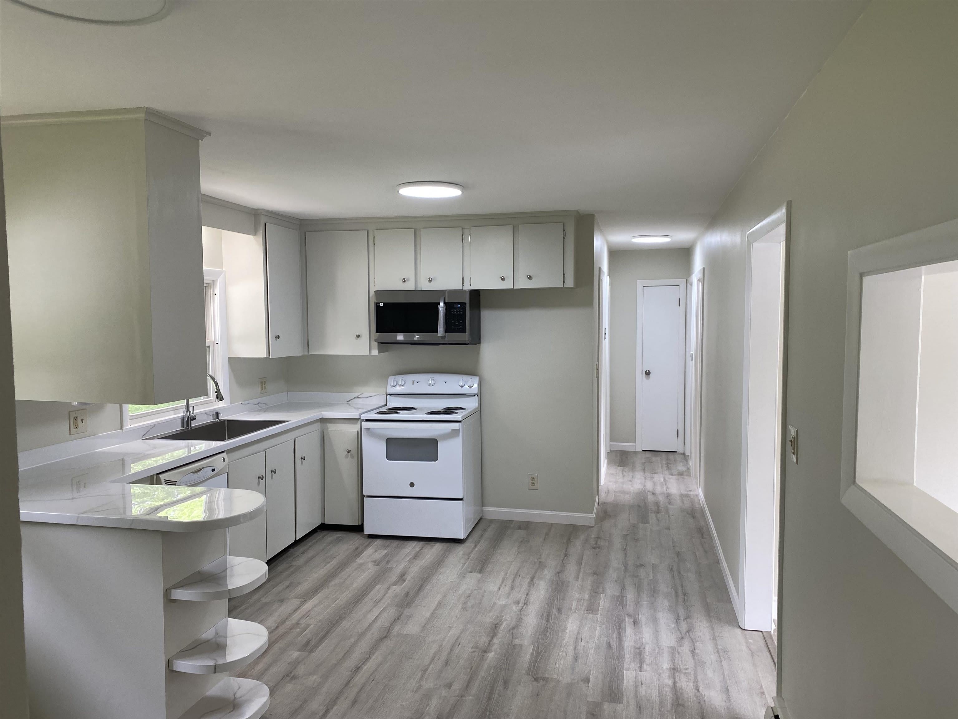 21 New Rochester Road – photo 3