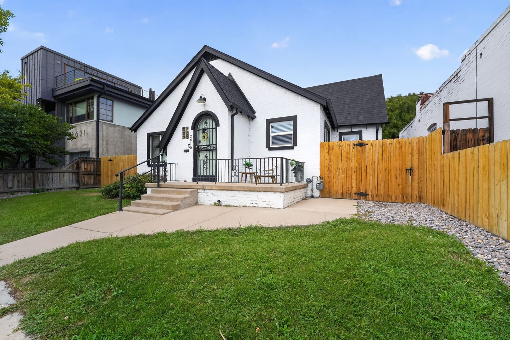 Spacious 4BR House in Denver – photo 2