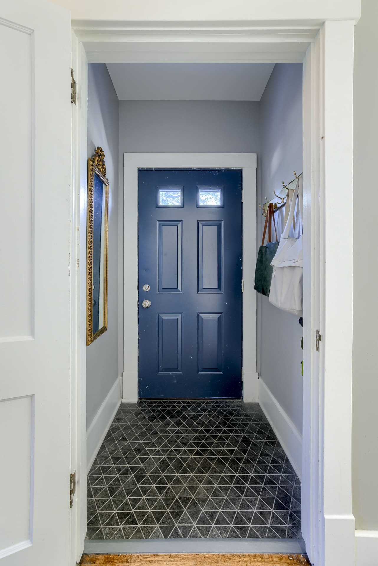 810 N 49th St – photo 2