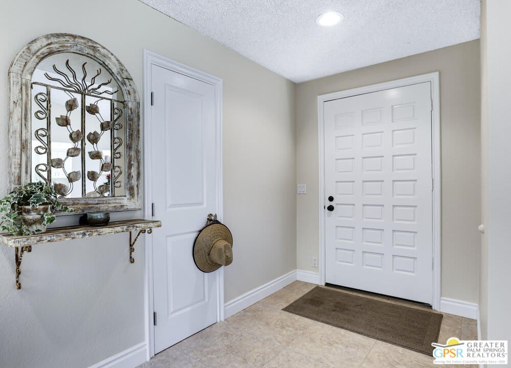 223 SERENA Dr – photo 3