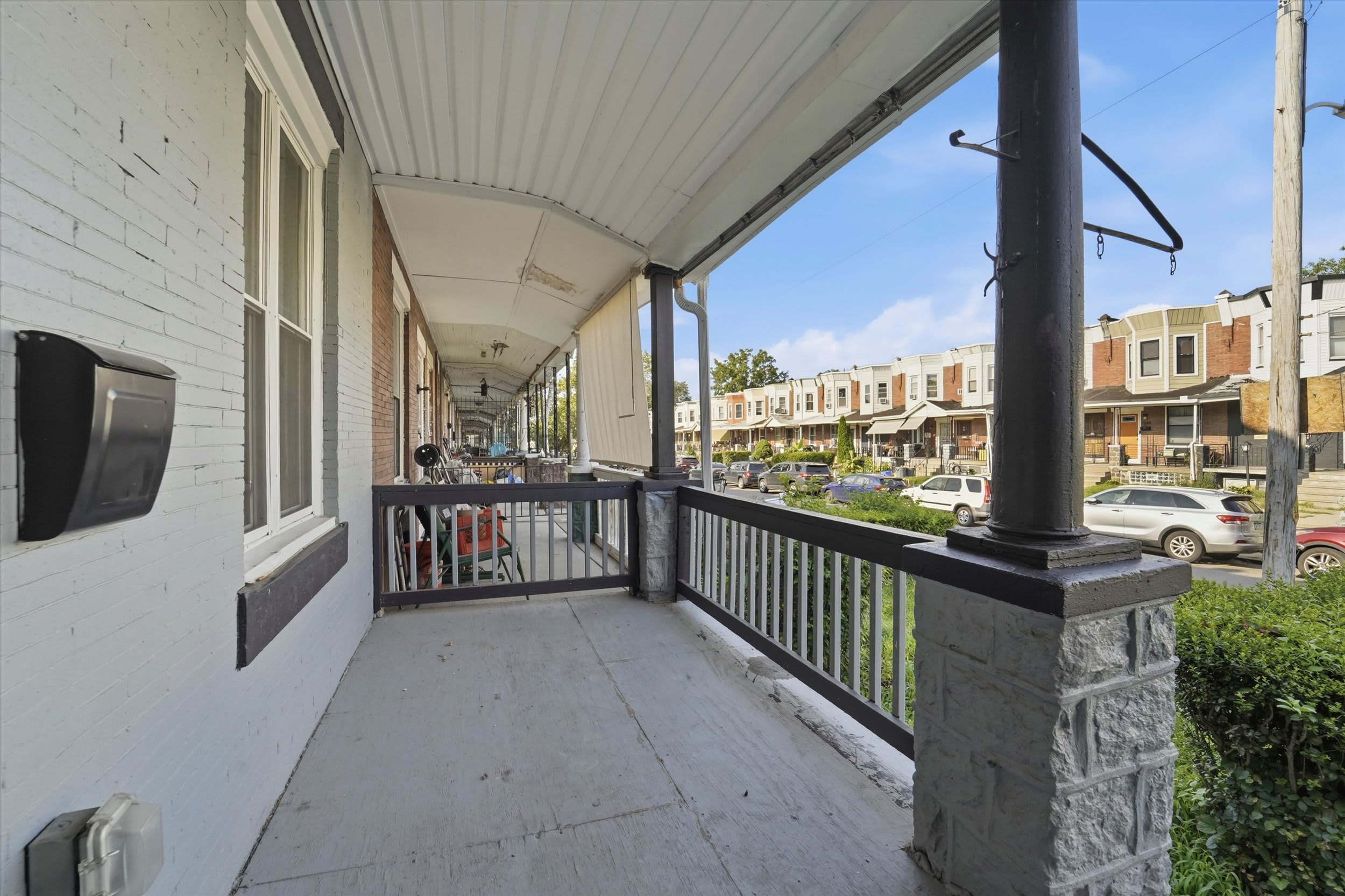 1551 North Allison Street – photo 3