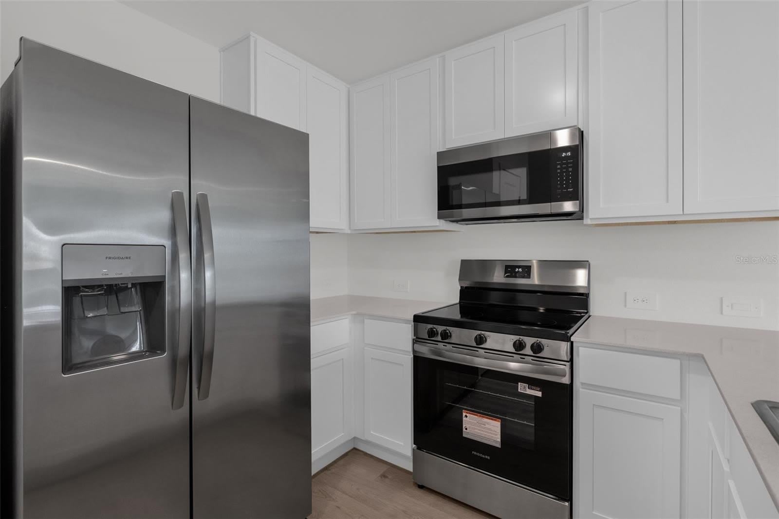 2424 BEVEL Lane – photo 5