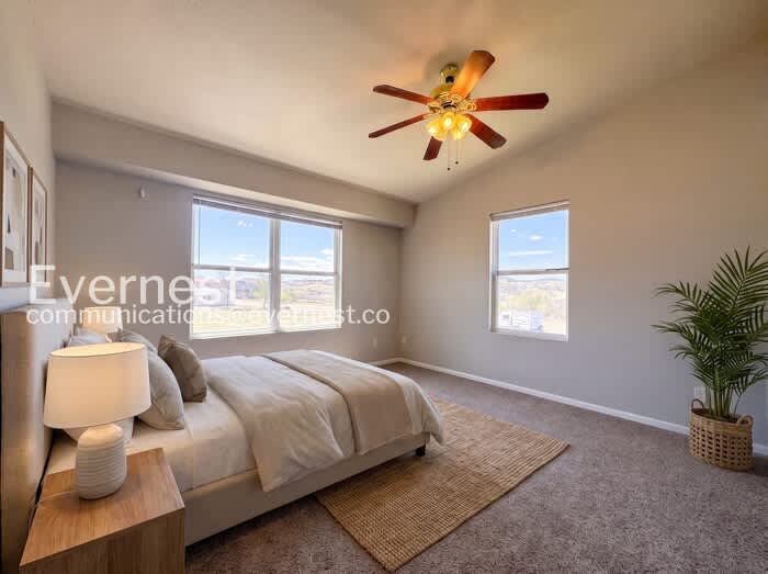 2040 Oakcrest Circle – photo 4