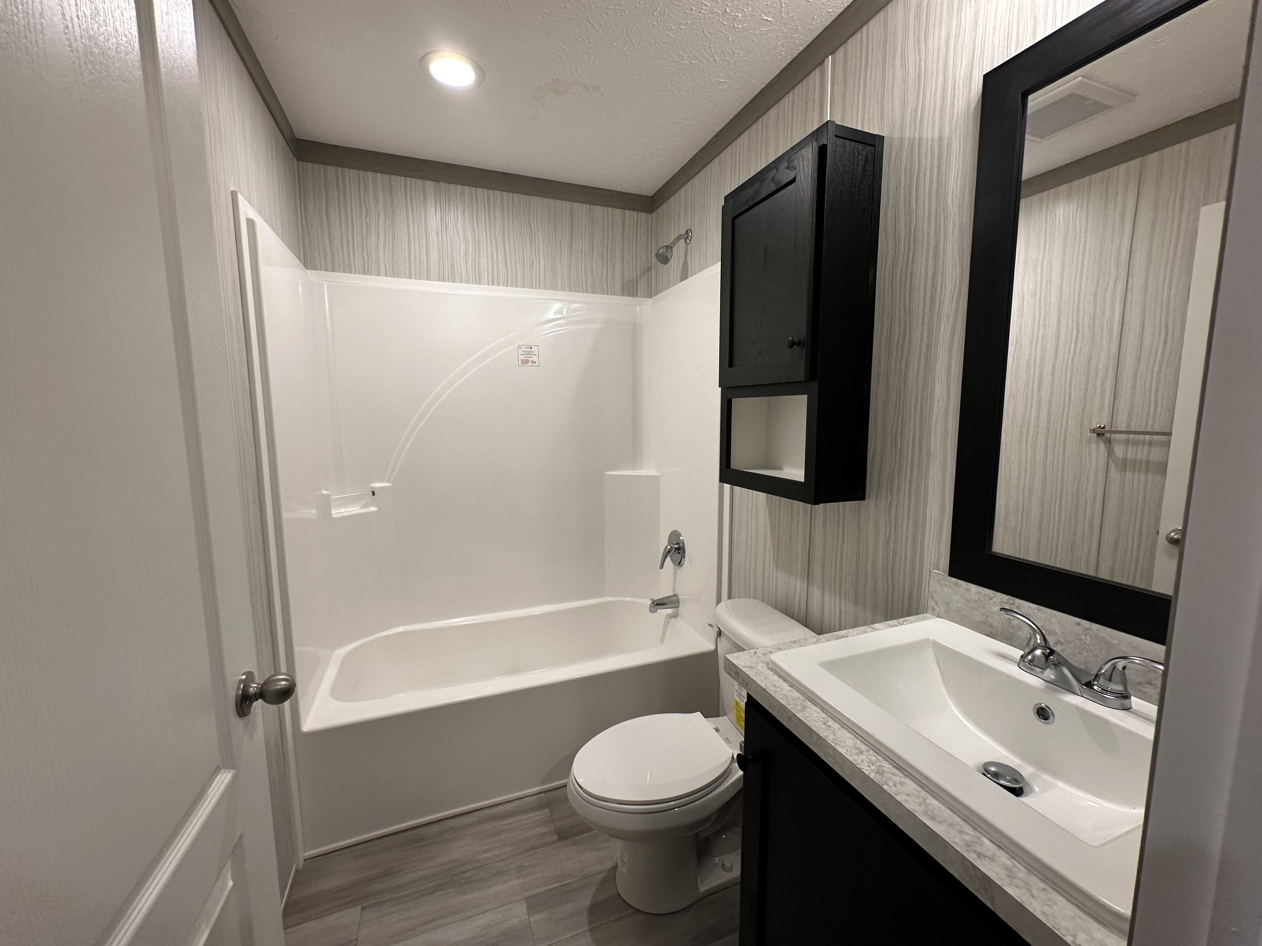 4067 Underwood Lane – photo 4