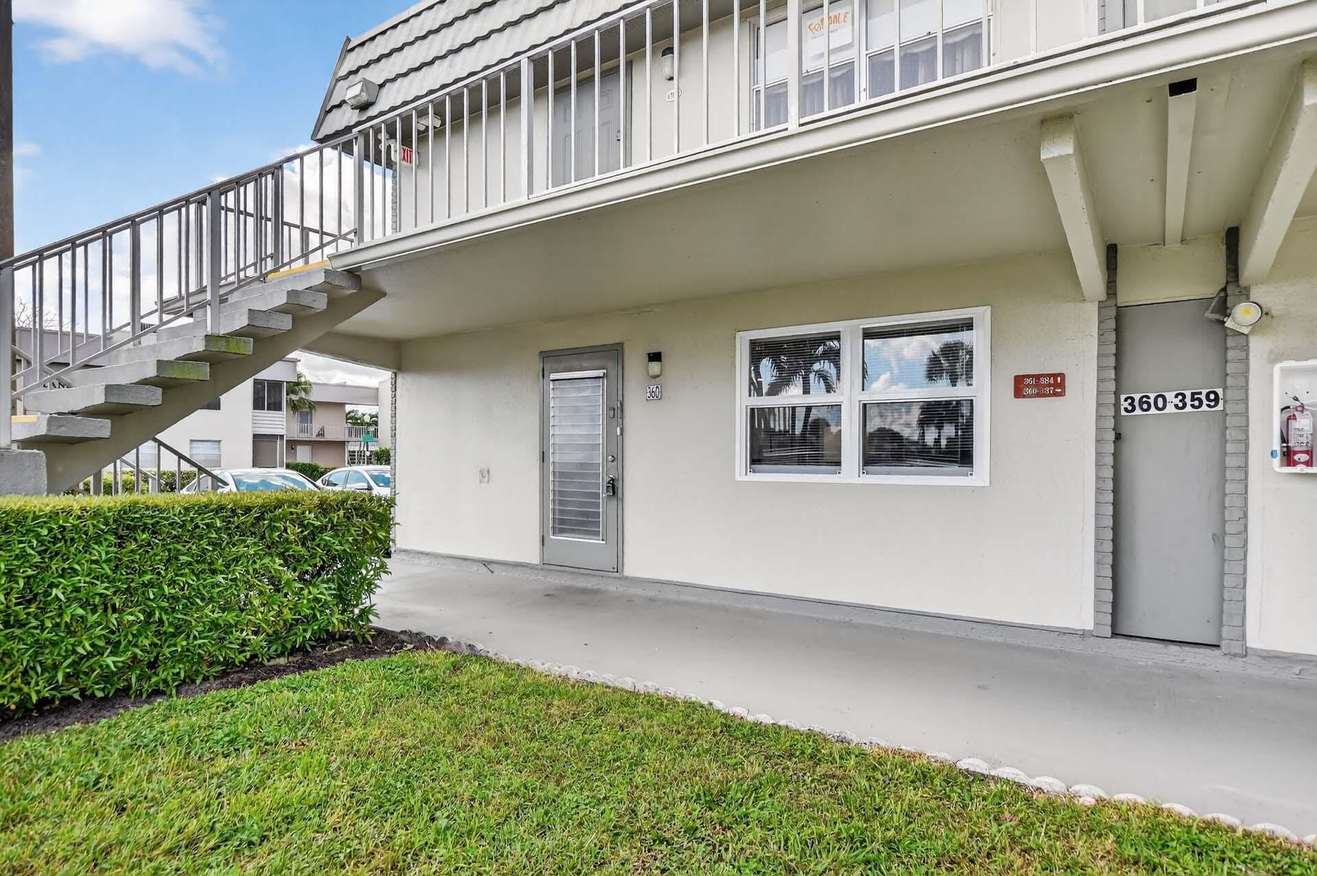 360 Flanders Drive – photo 3