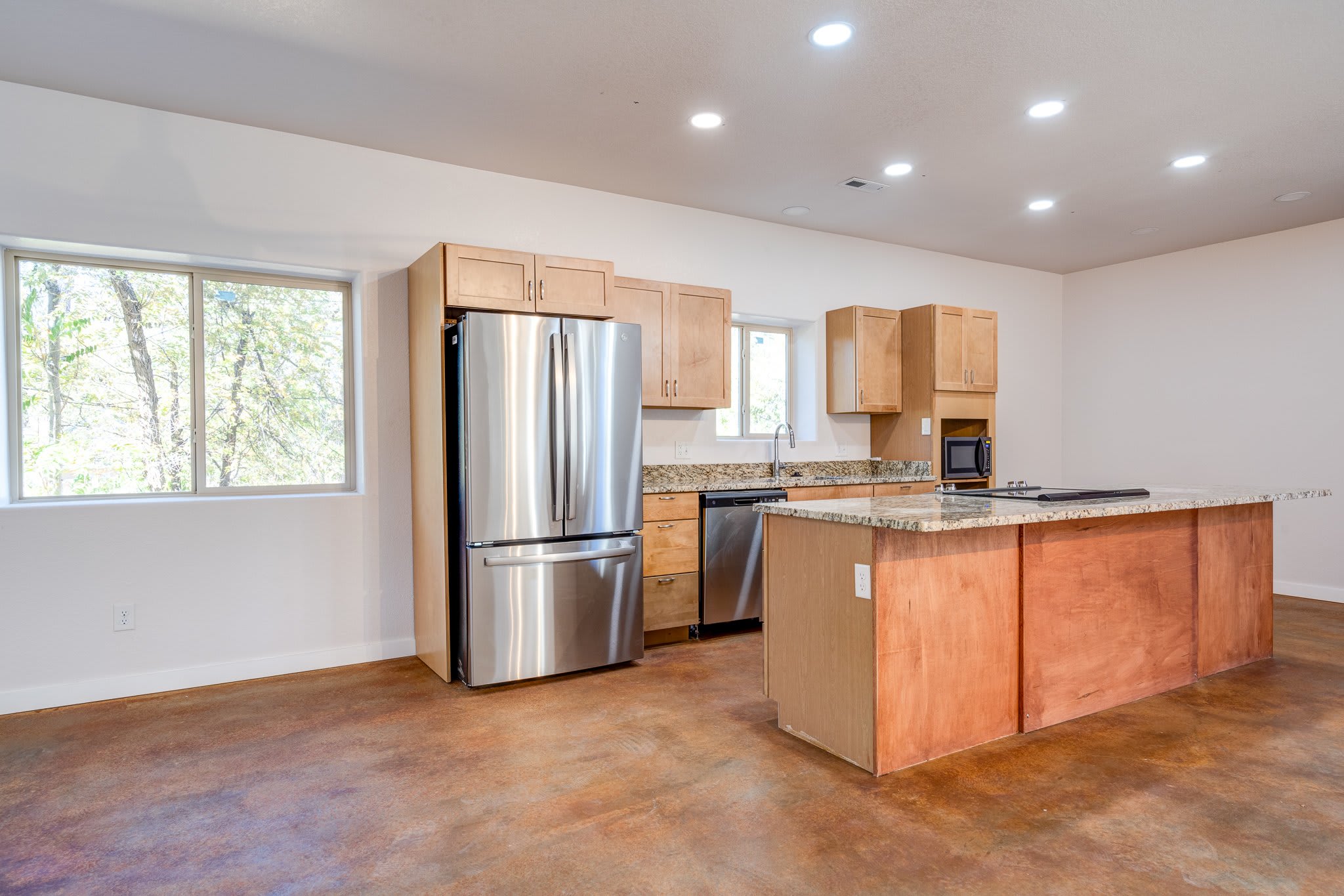 818 East Cucharras Street – photo 4