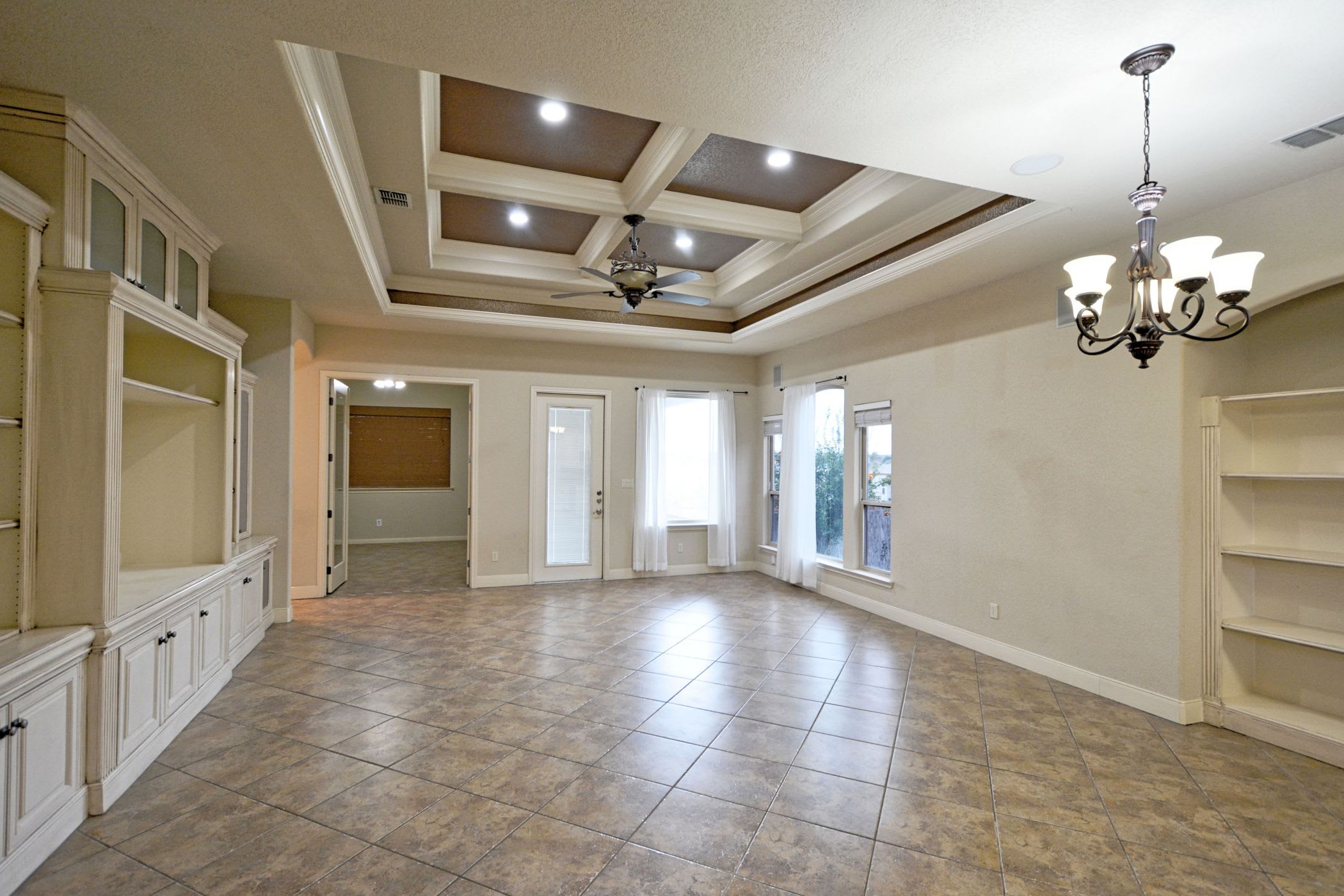 1159 Legacy Drive – photo 4