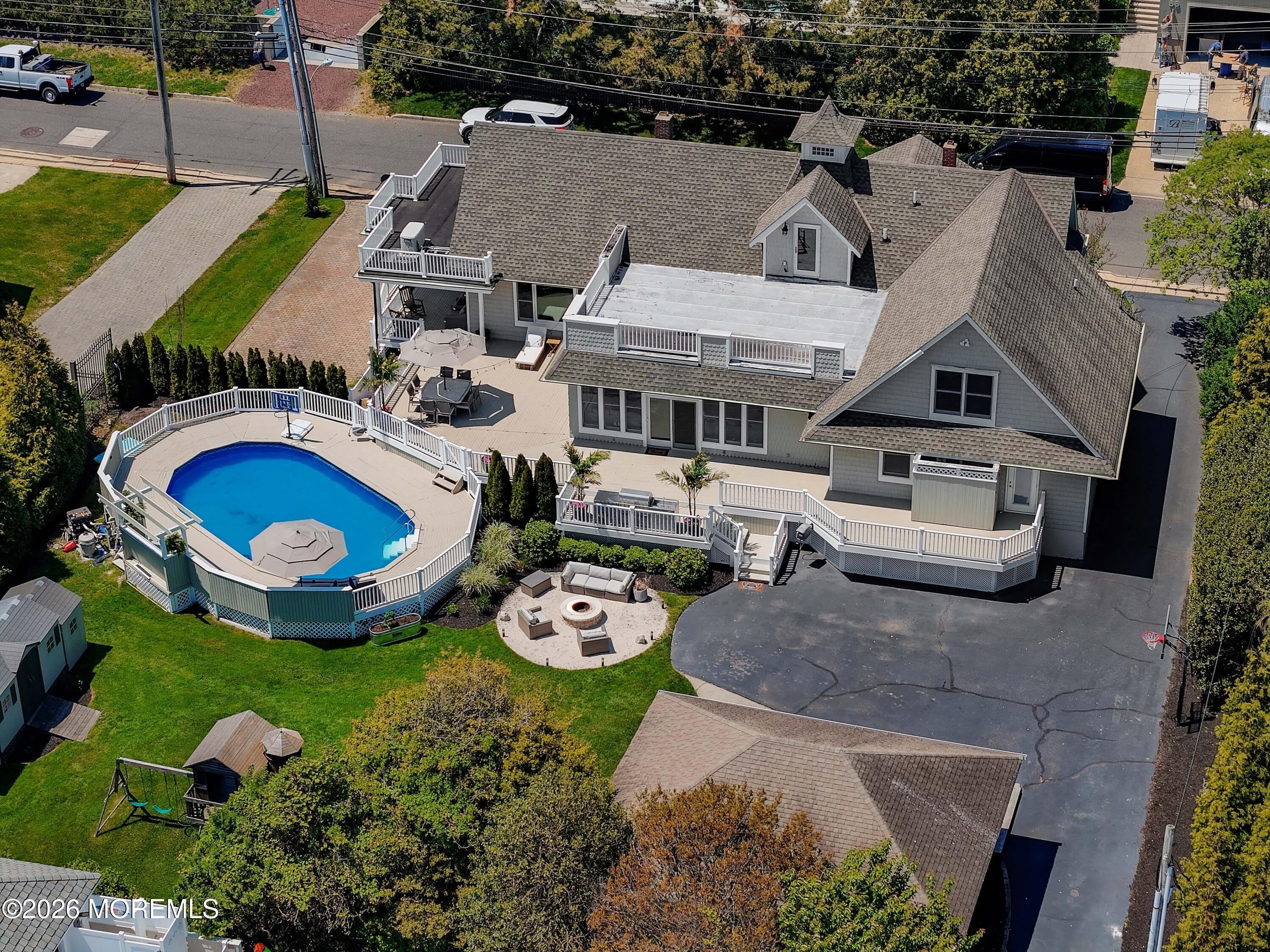 69 Seaview Avenue – photo 1
