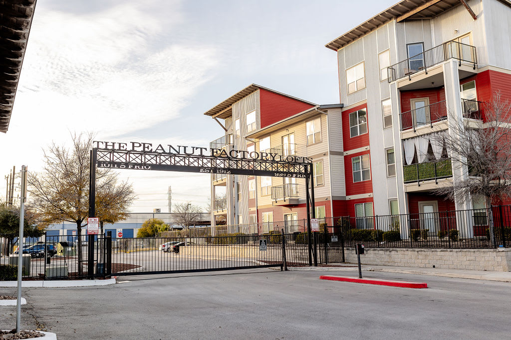 Peanut Factory Lofts – photo 2