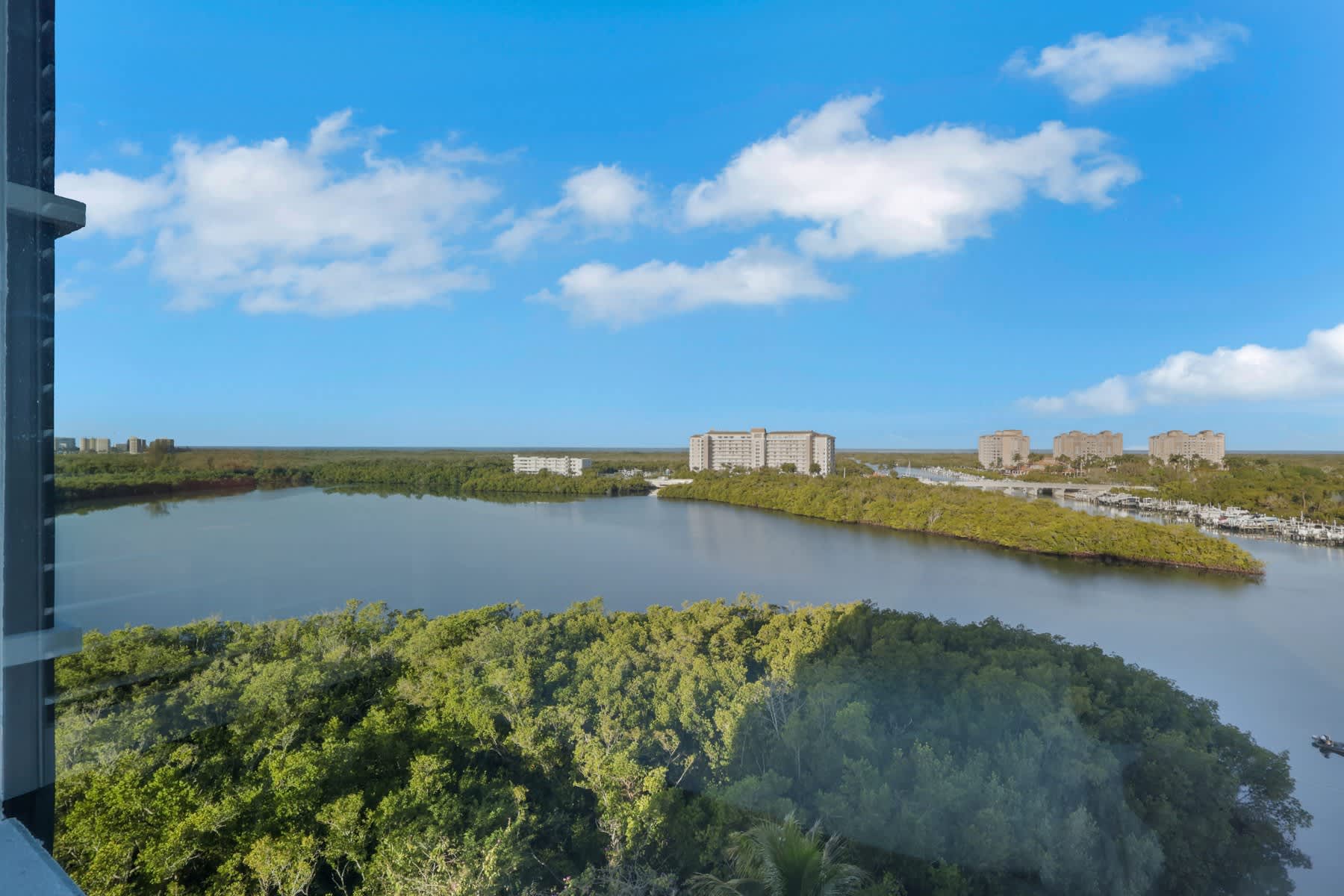 420 Cove Tower Drive – photo 2