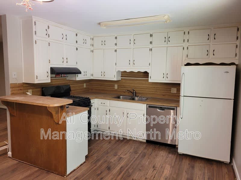 285 Sequoyah Drive – photo 2