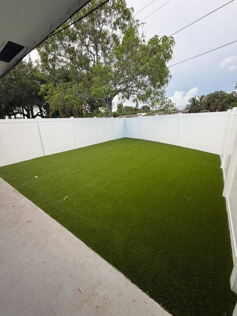3990 SW 51st Street – photo 1