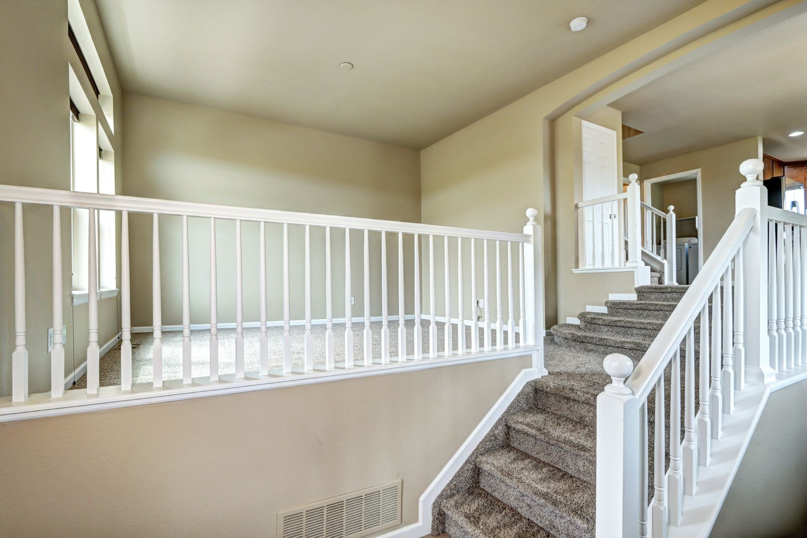 3 bed 3 bath Townhome in Morgans Run Castle Rock! – photo 5