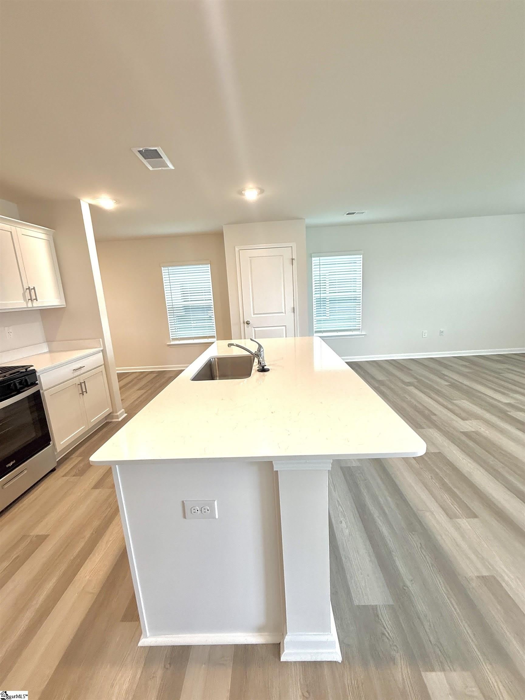 4154 Springshire Lane – photo 5