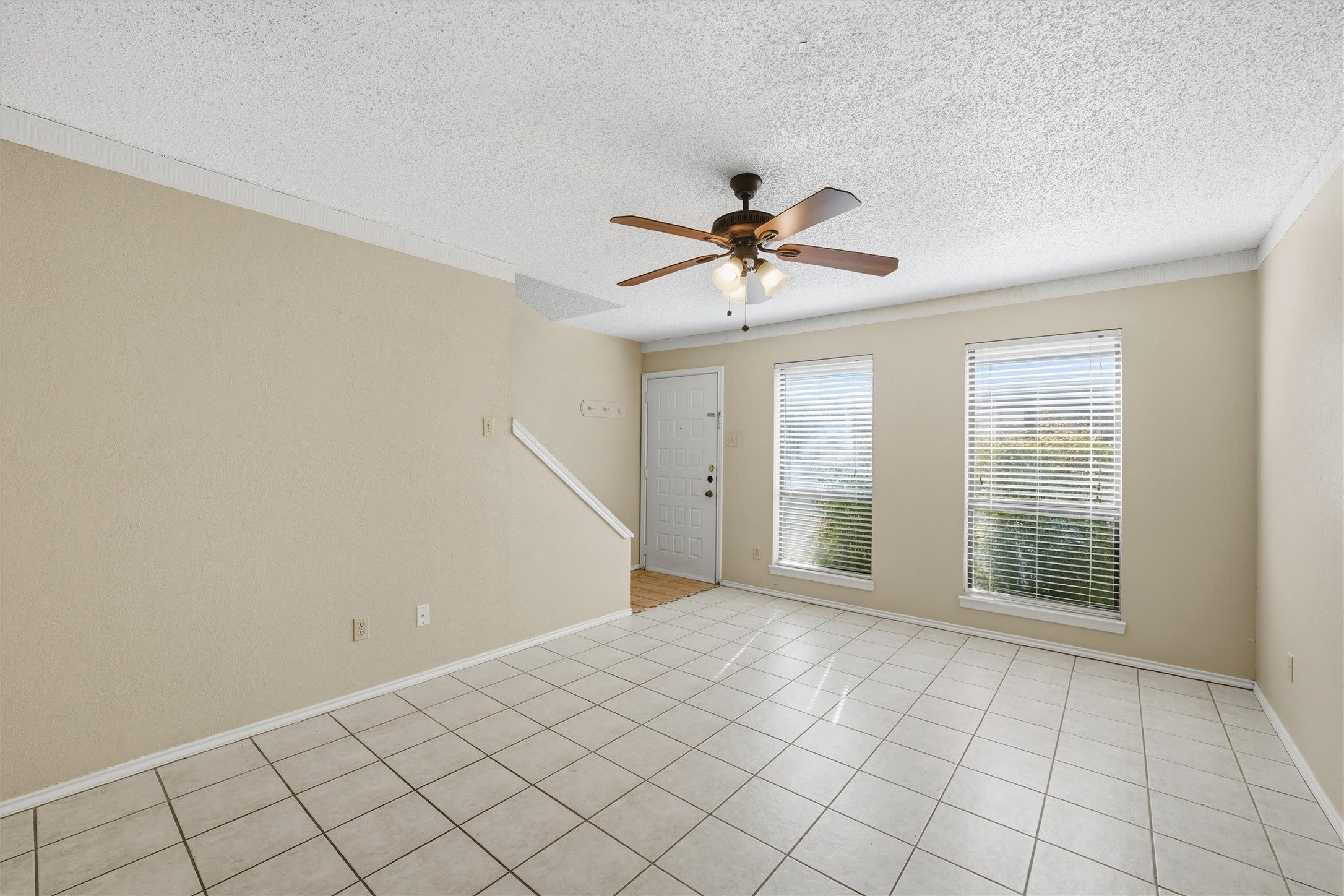 1371 S 11th Street – photo 3