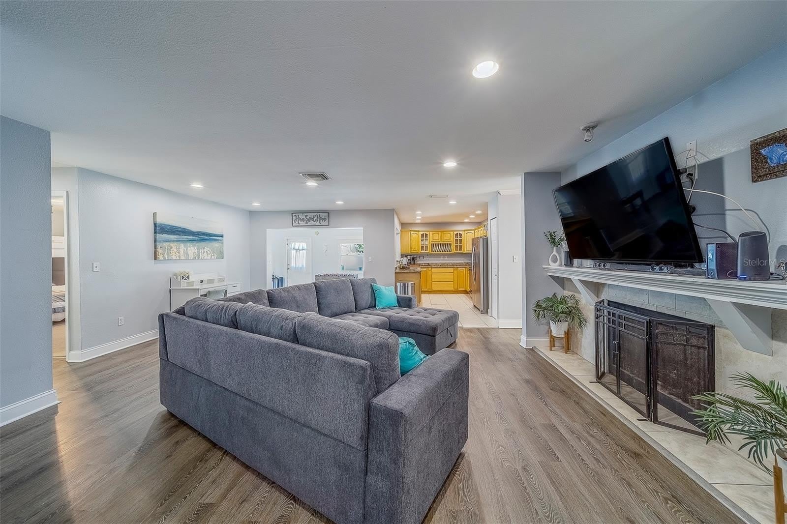 14414 91ST Avenue – photo 2