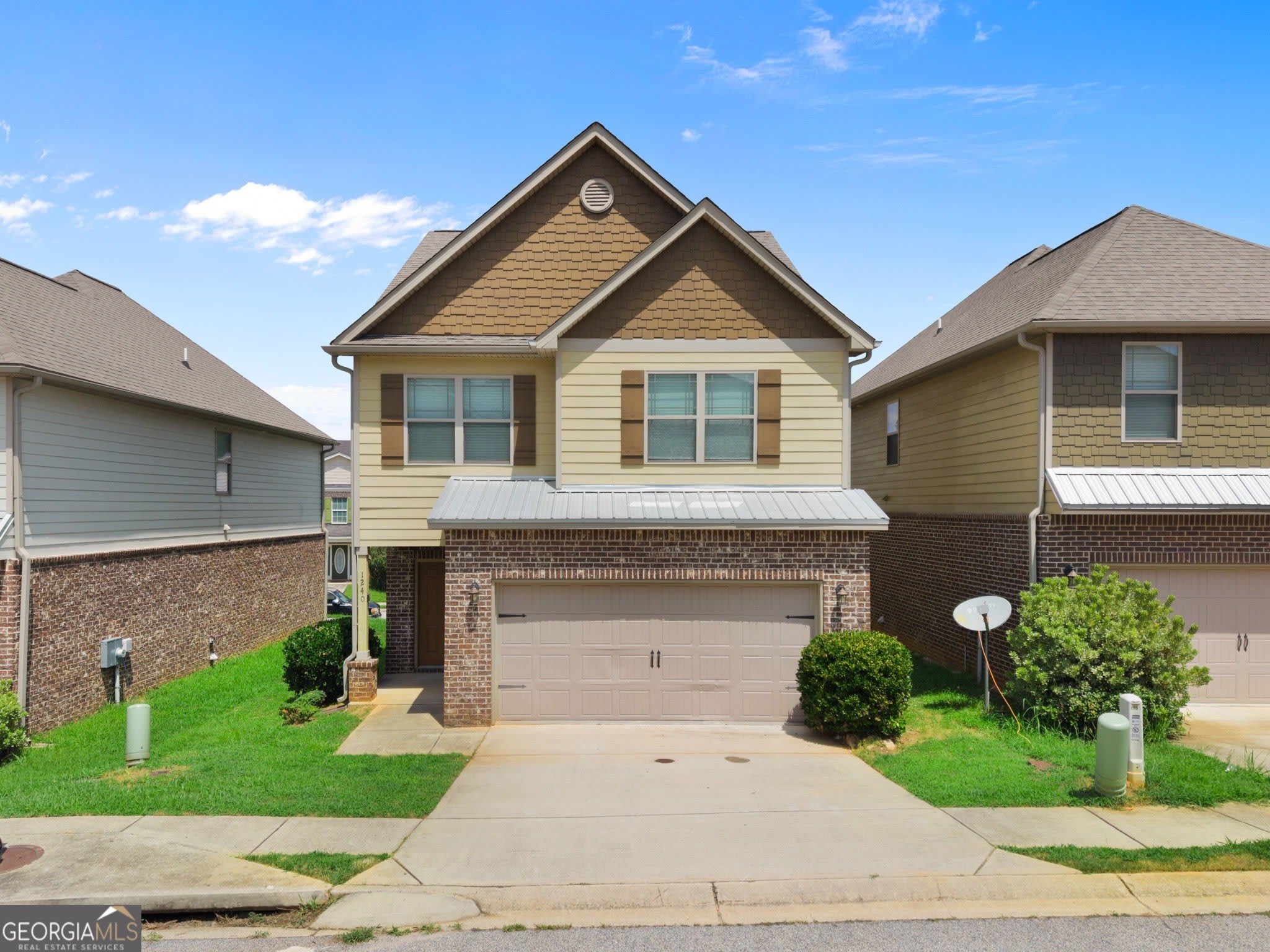 1240 Faye Court – photo 1