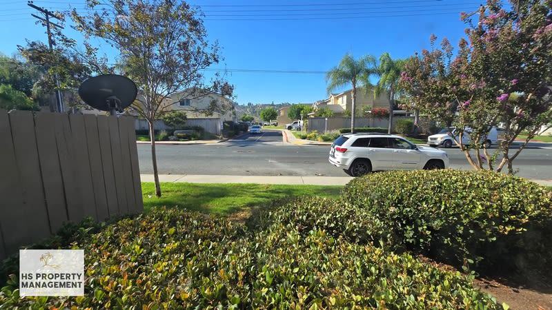 1542 Granite Hills Drive – photo 5
