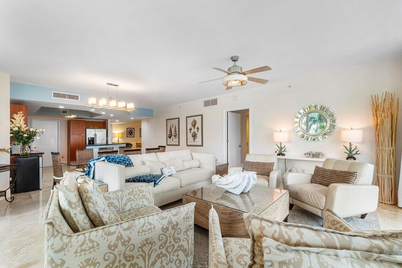 2650 Lake Shore Drive – photo 5