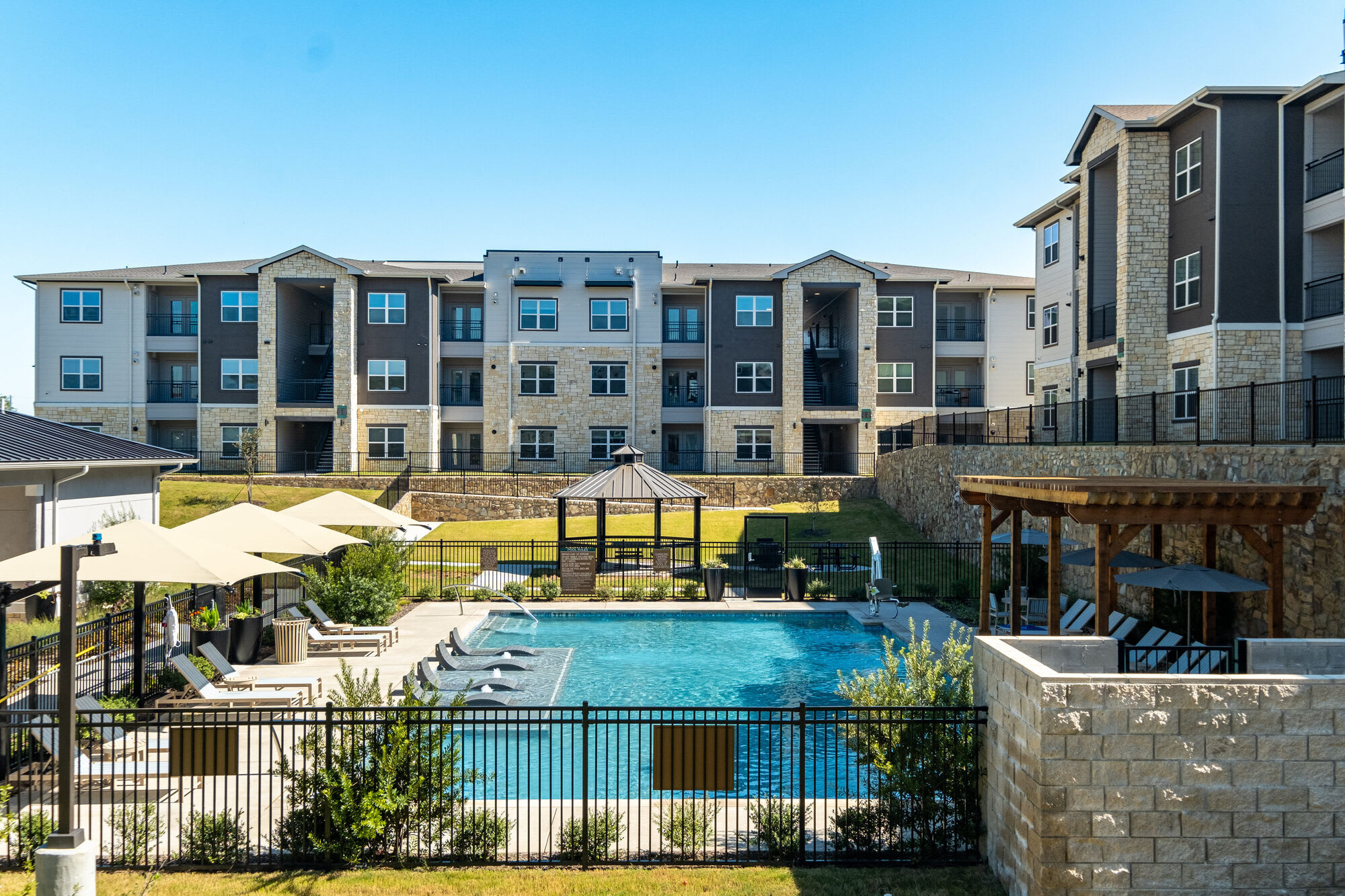 Terrace at Southern Oaks – photo 1