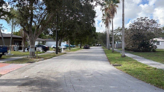 774 NW 16th Pl – photo 5