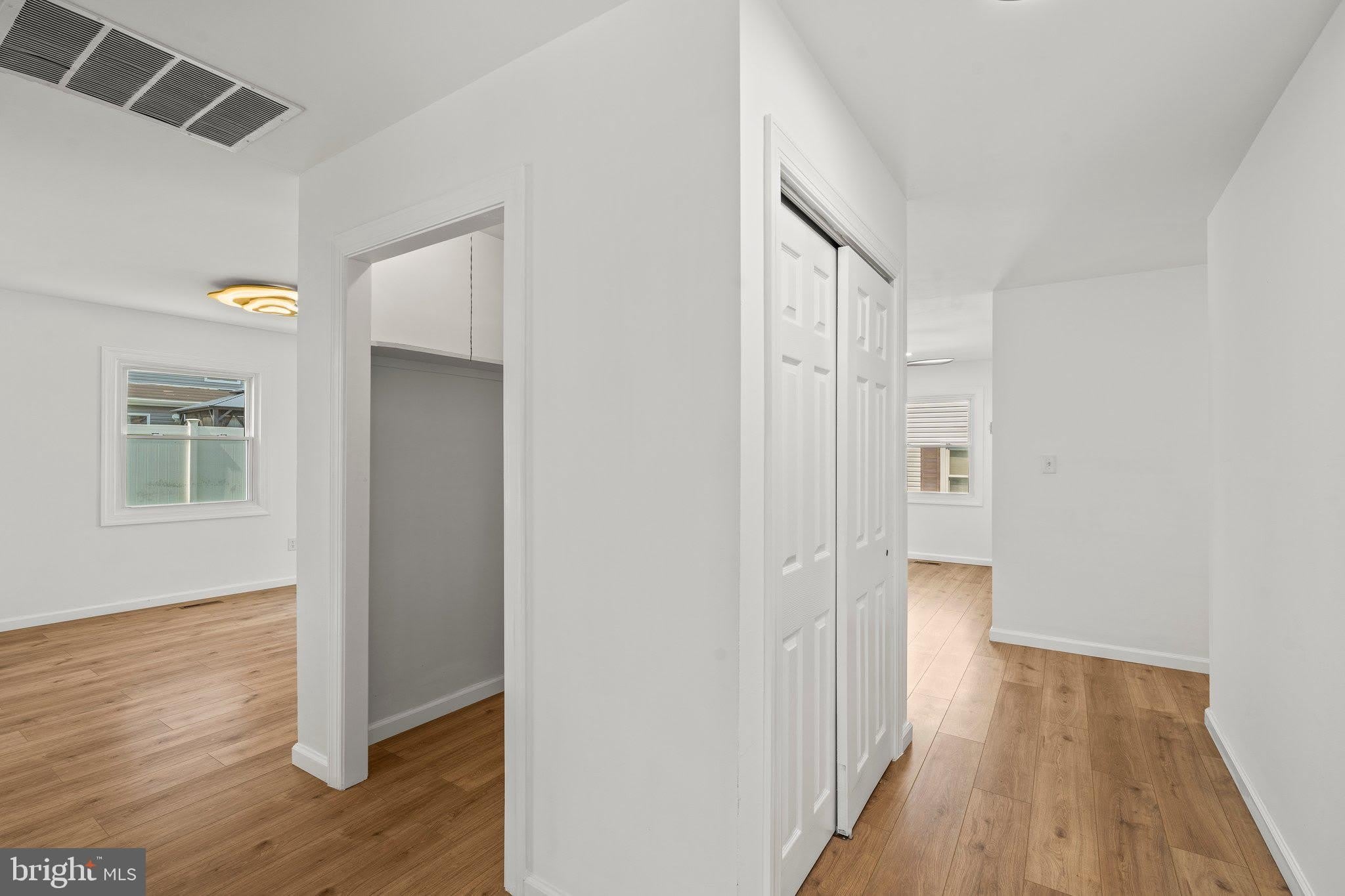 29 HINSDALE Lane – photo 3