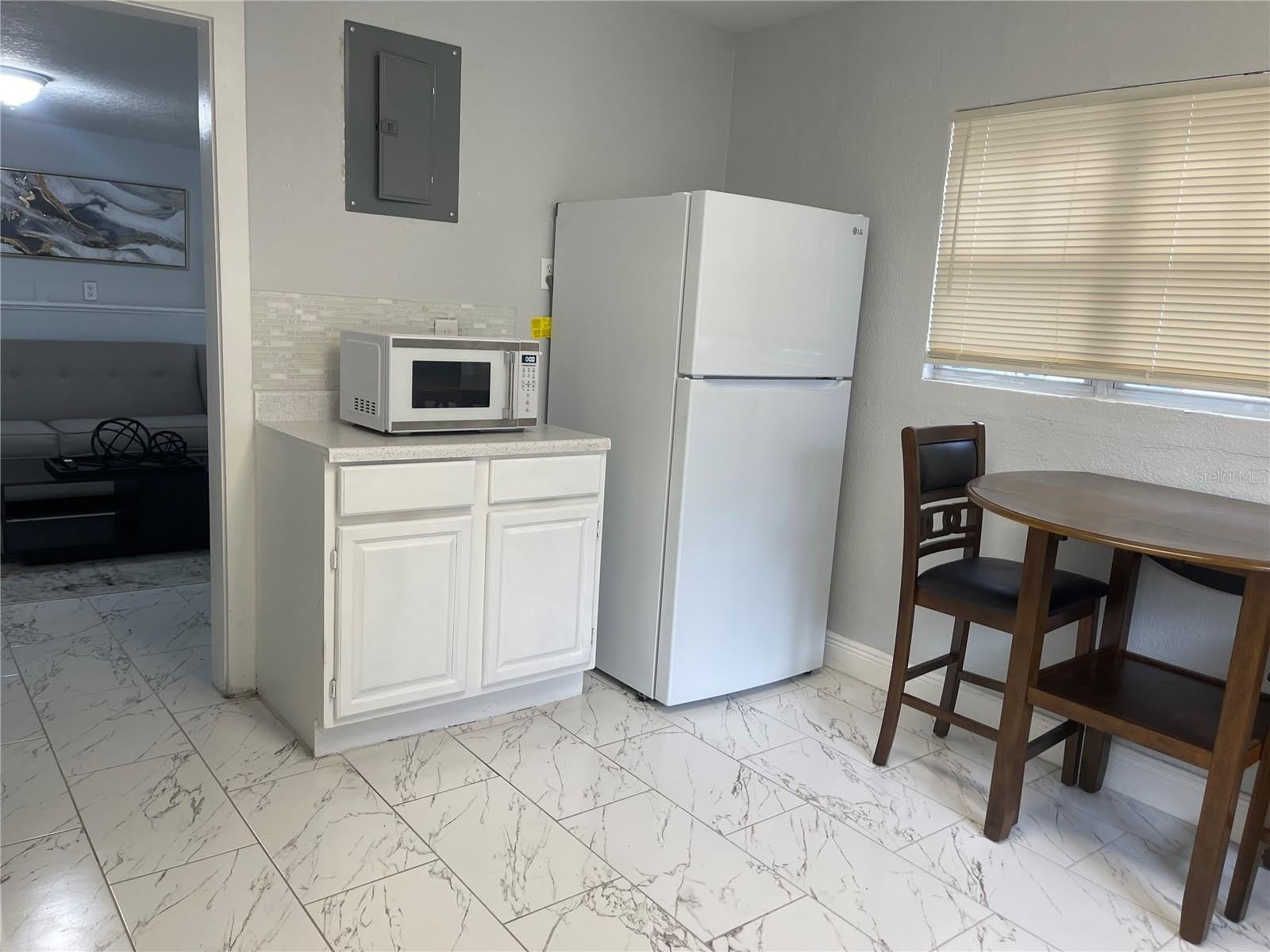729 Seminole Avenue – photo 4
