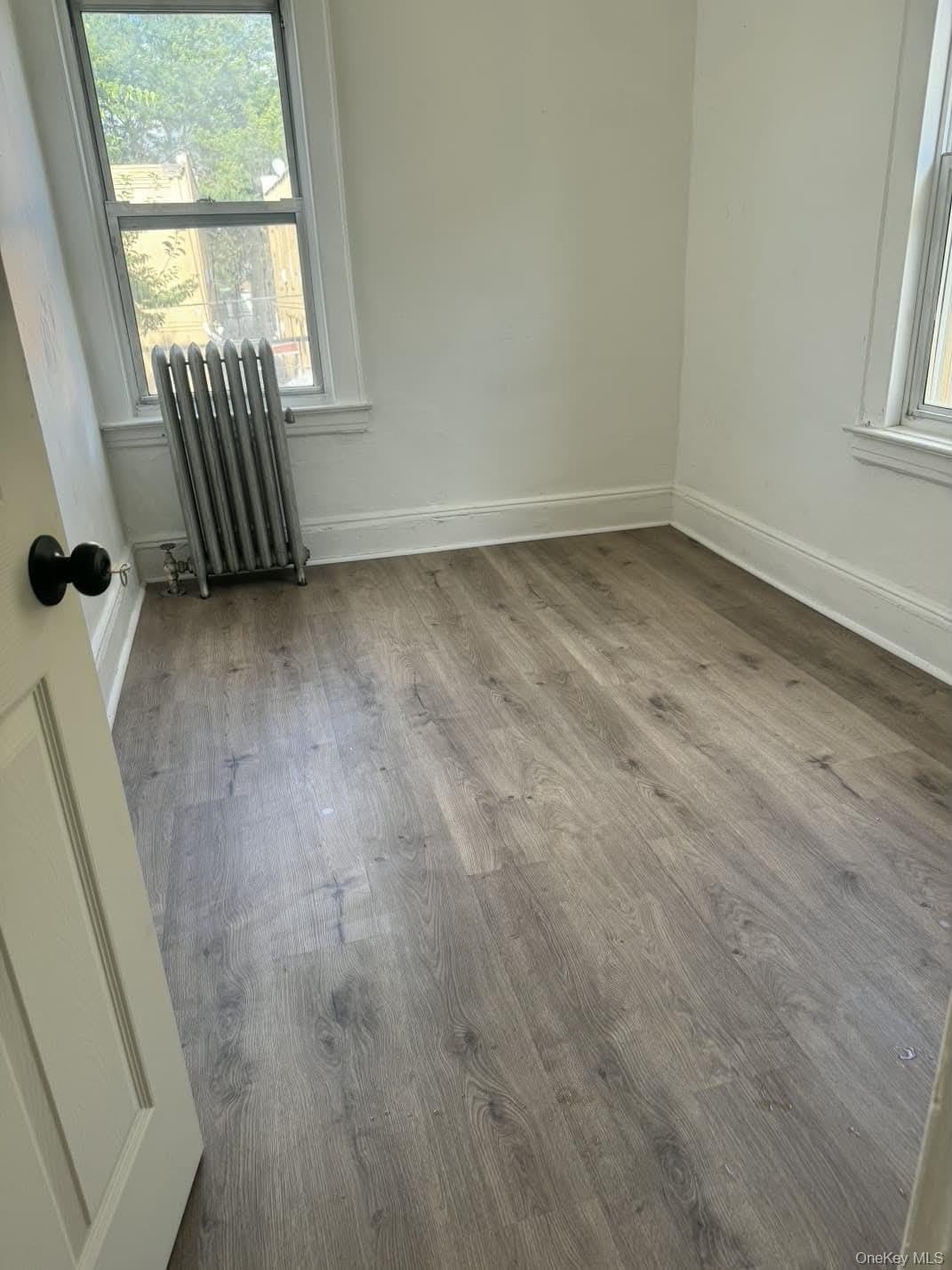 37 45 94Th Street – photo 5