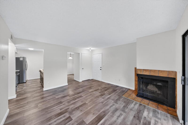 251 Del Verde Cir – photo 5