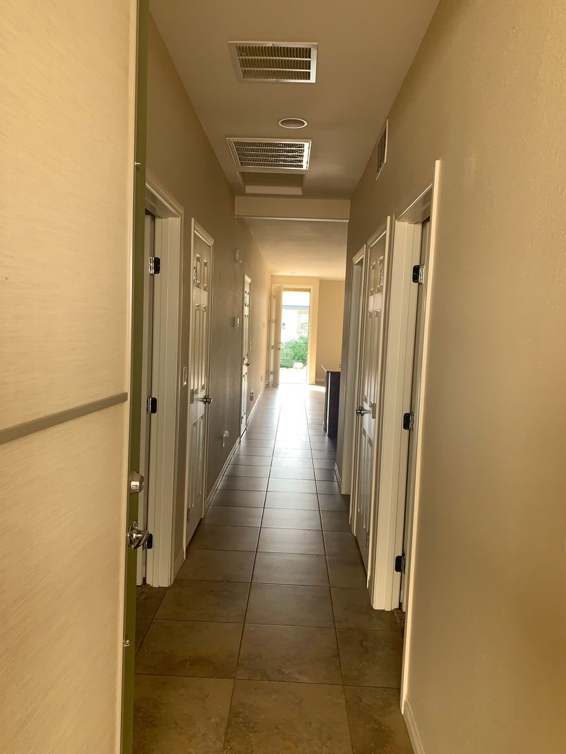 Upgraded Townhome – photo 4