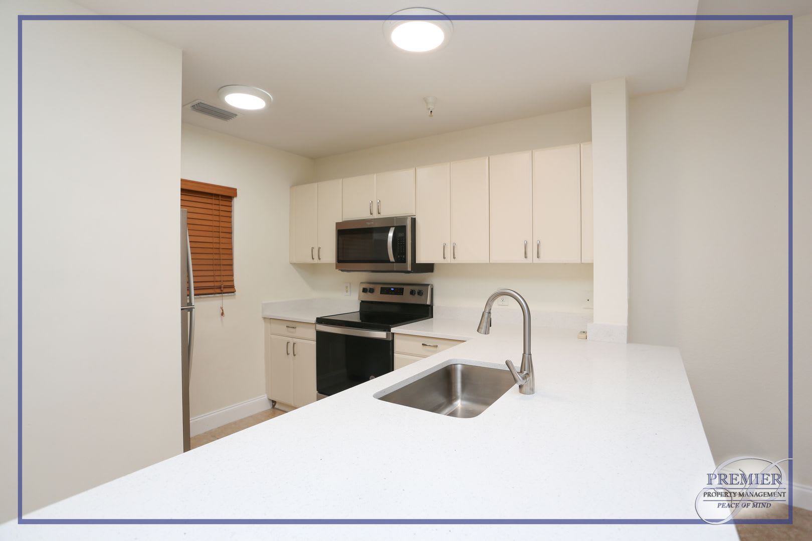 Ask About The Two Weeks Free Newly Updated 2 Bed 2 Bath Condo Botanical Place Gated Community Detached Garage Included – photo 4