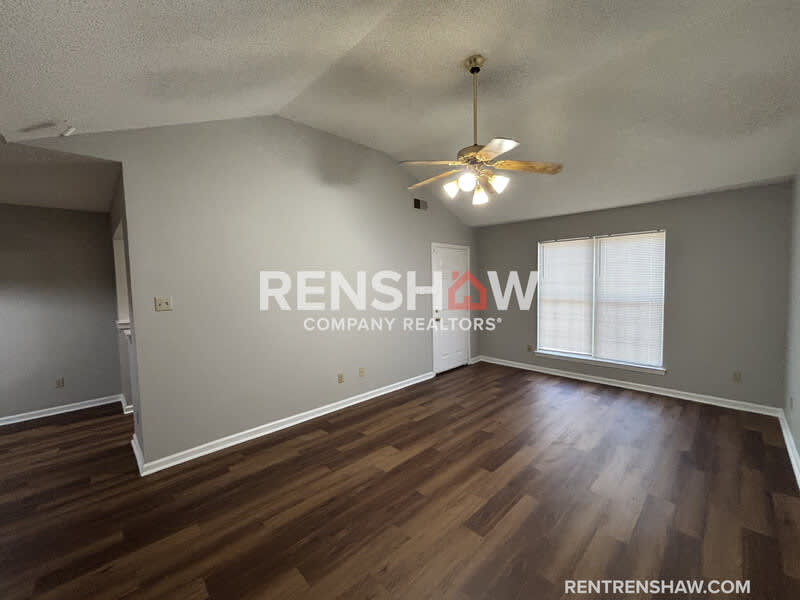 2240 Curbertson St – photo 3