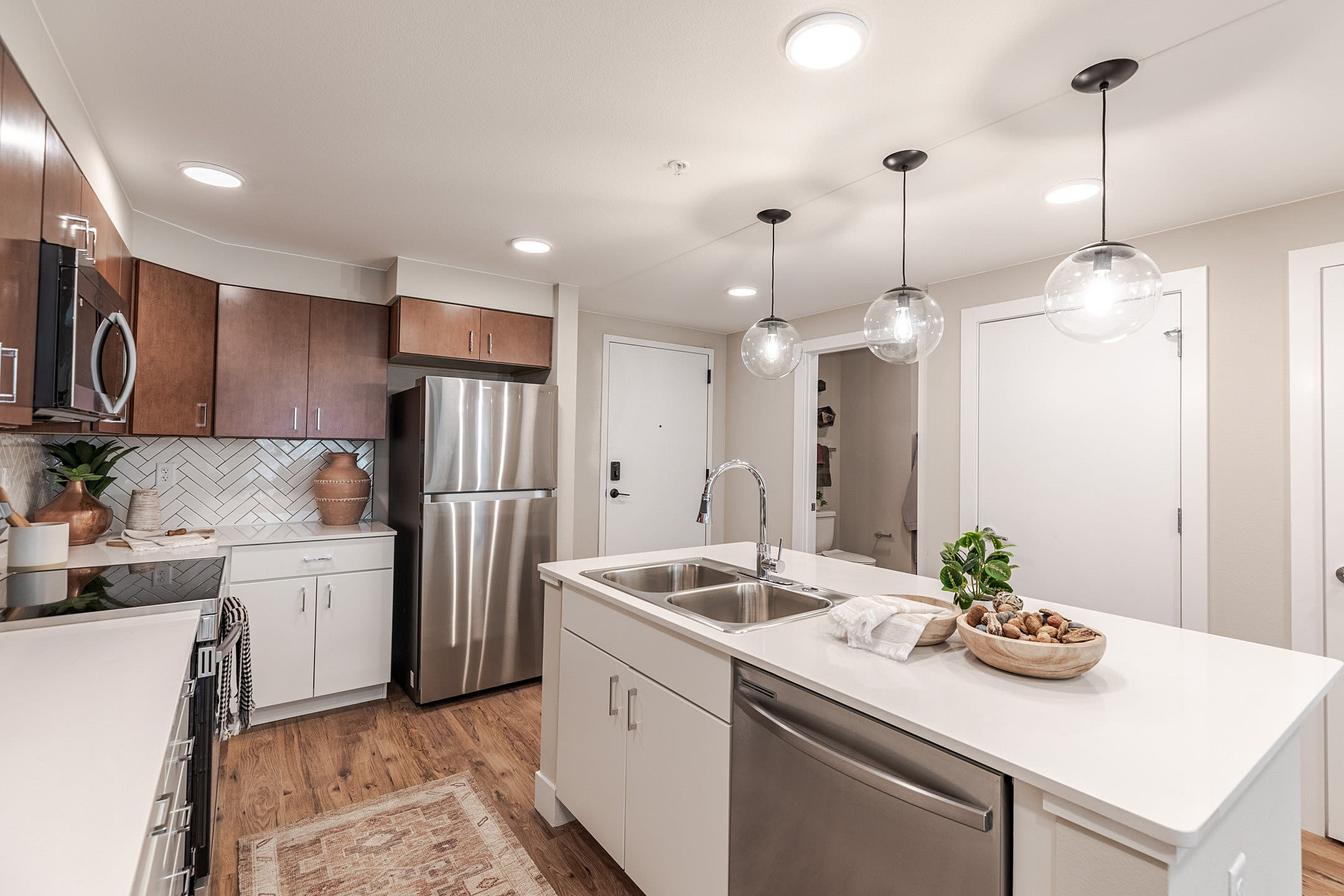 Flatiron Flats Apartments – photo 1