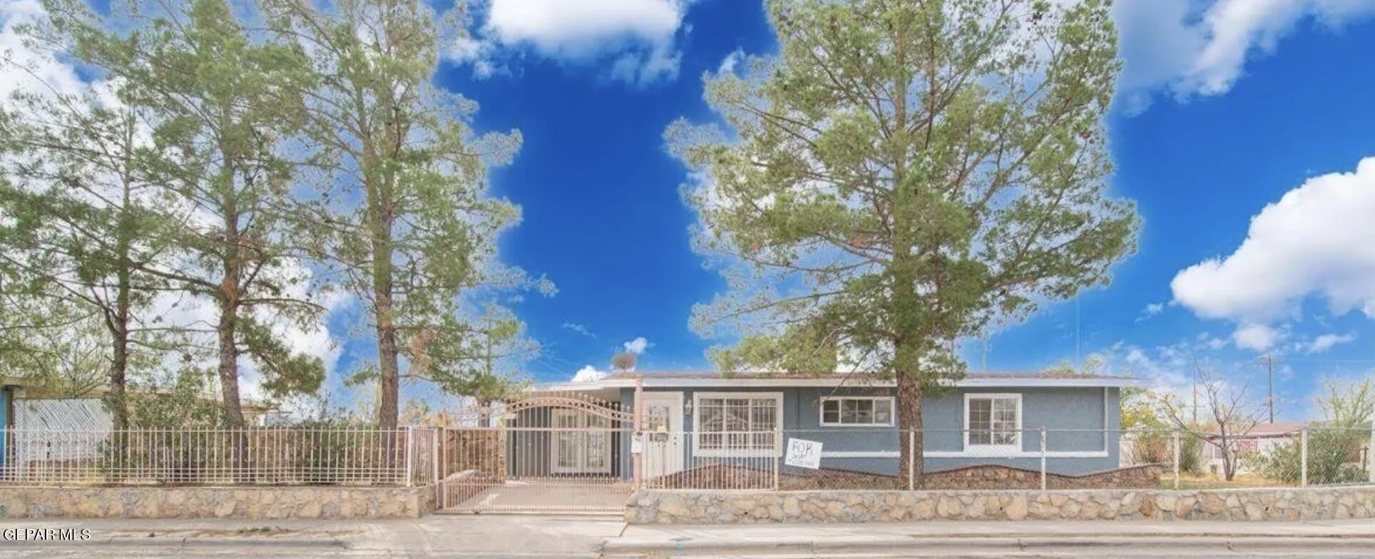 7632 Franklin Drive – photo 2