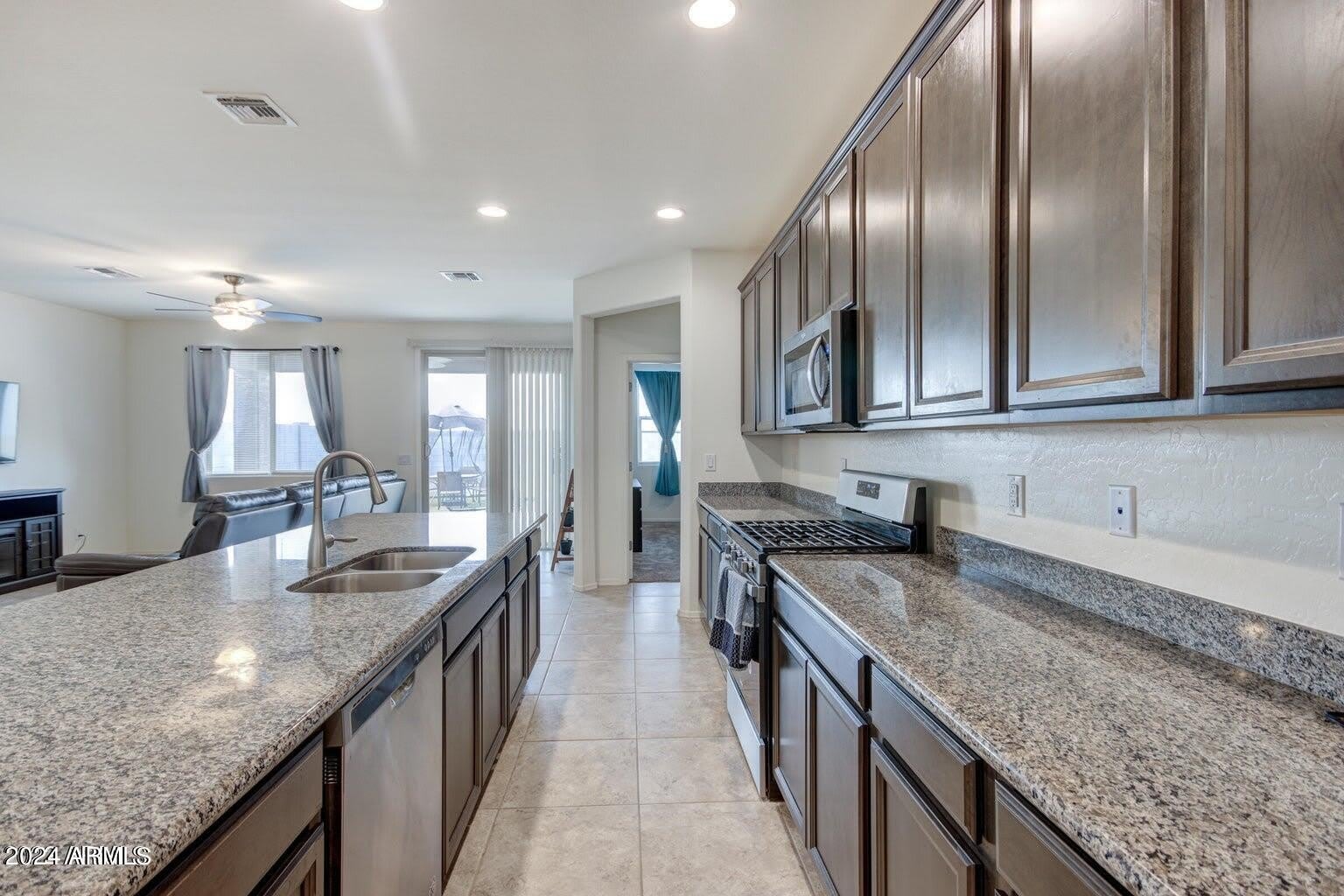 34005 N Casey Lane – photo 3