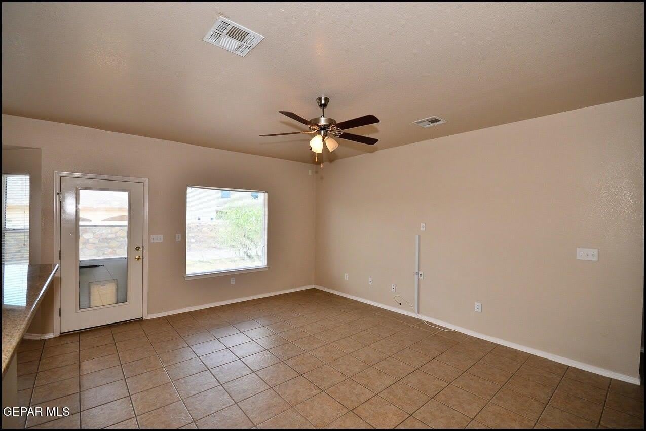 5806 REDSTONE MESA Court – photo 5
