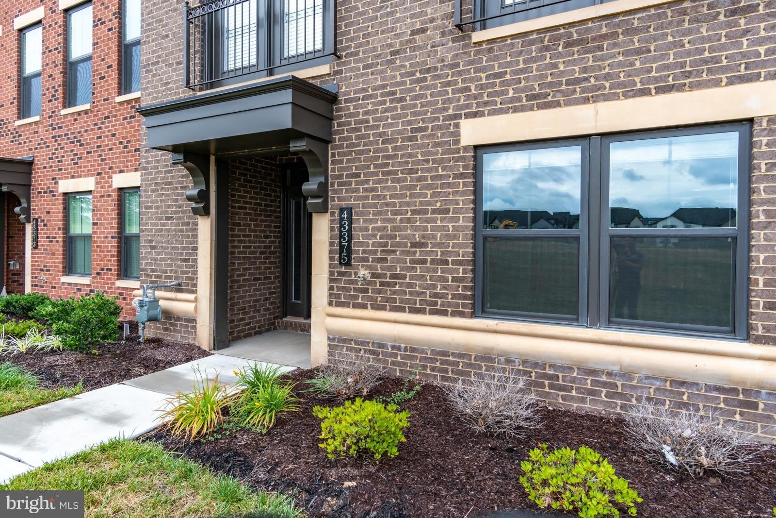 43375 WHITEHEAD Terrace – photo 2