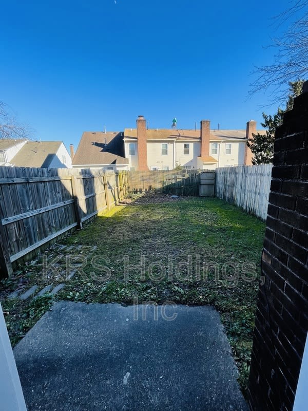1330 rica ct – photo 2