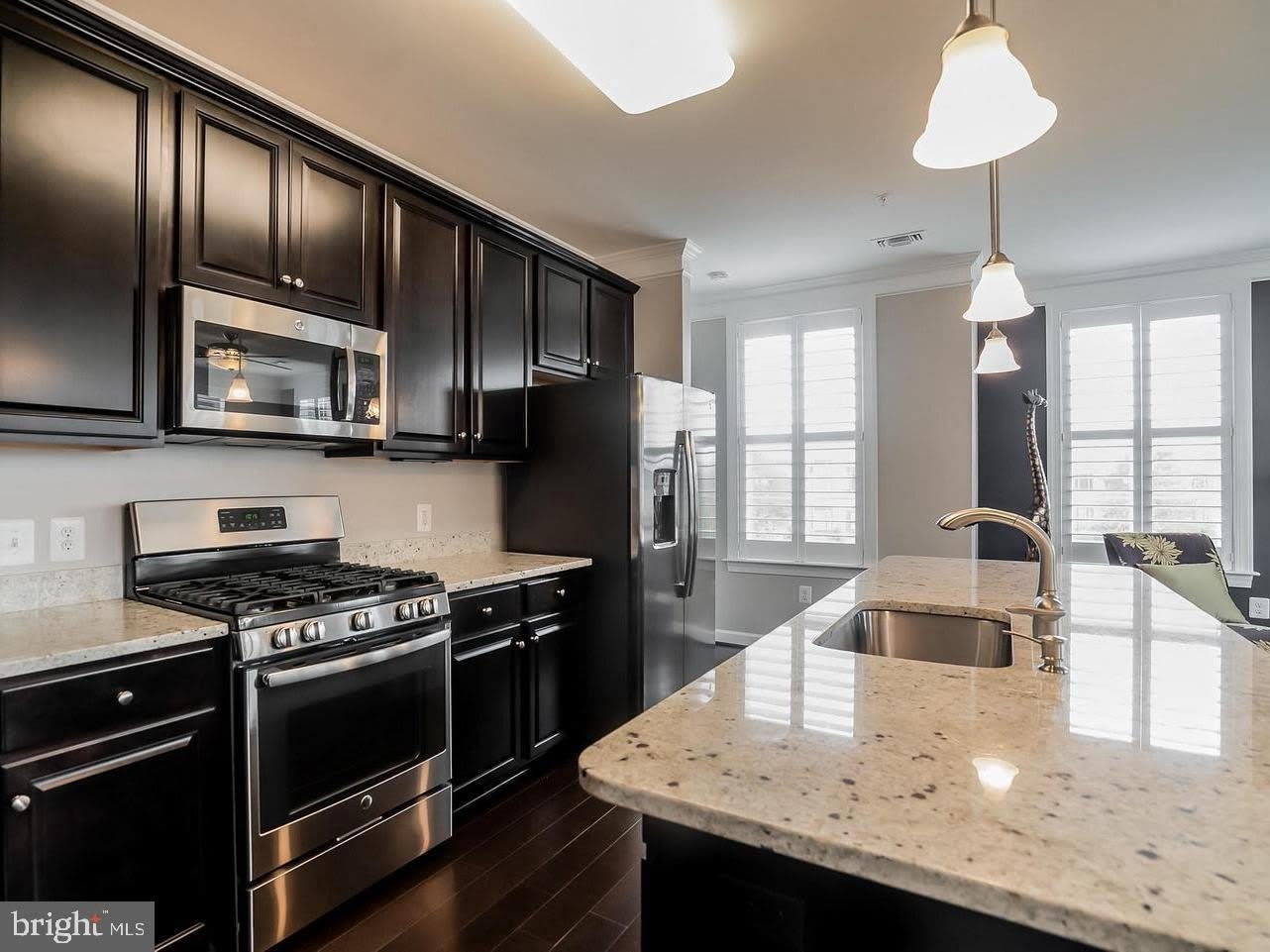 13722 NEIL ARMSTRONG Avenue – photo 5