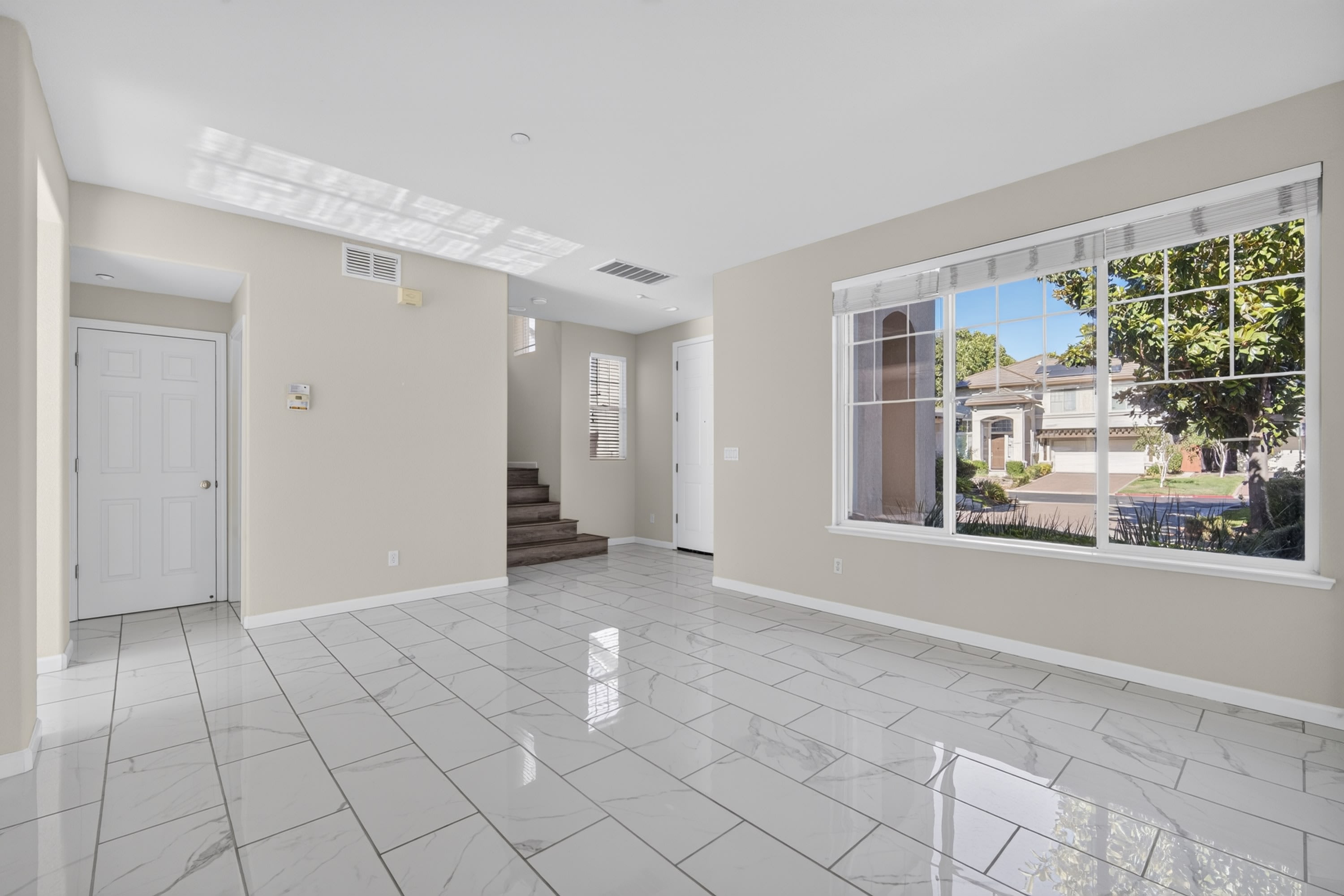 5858 Hazelwood Common – photo 2