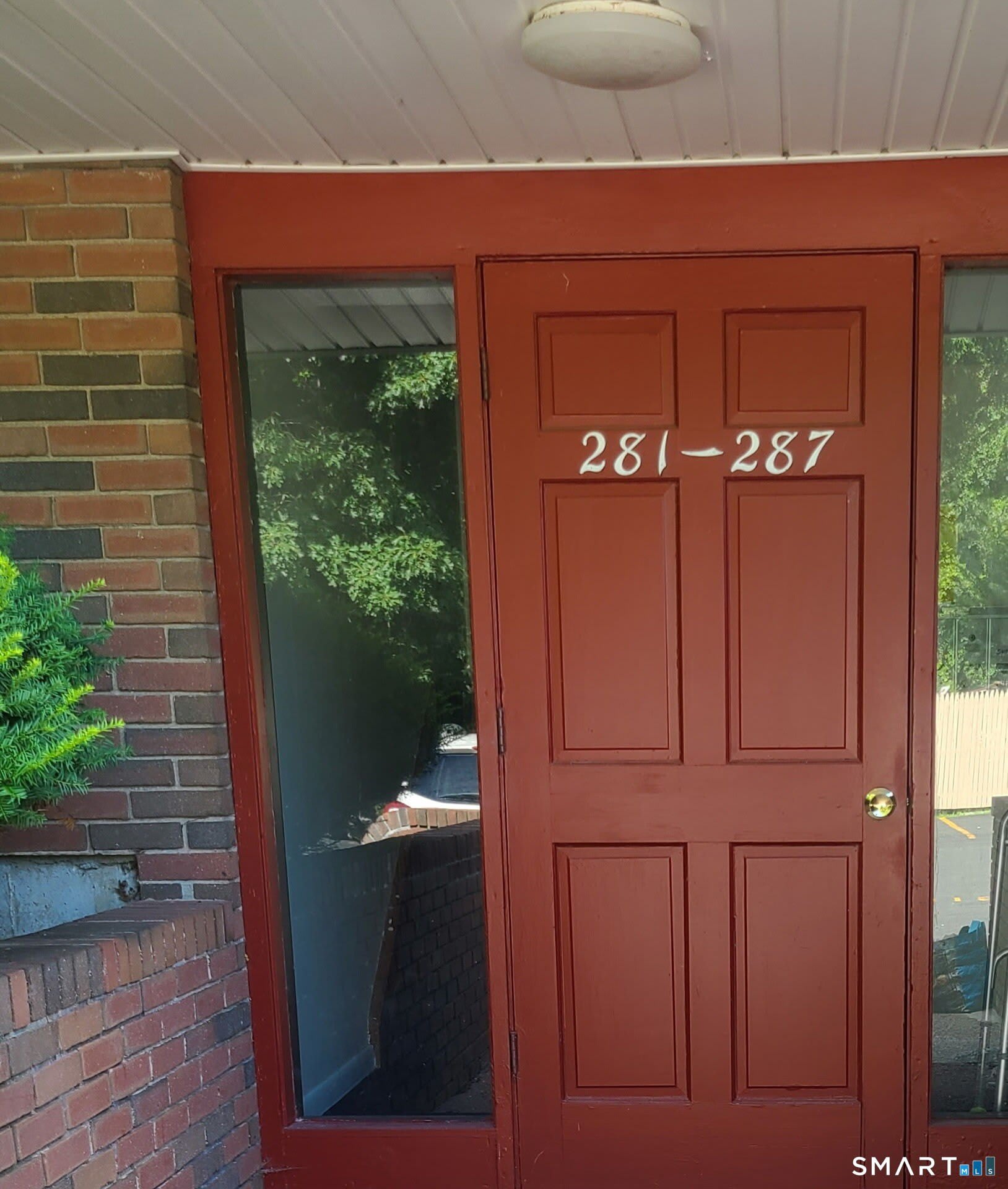 285 High Path Road – photo 1