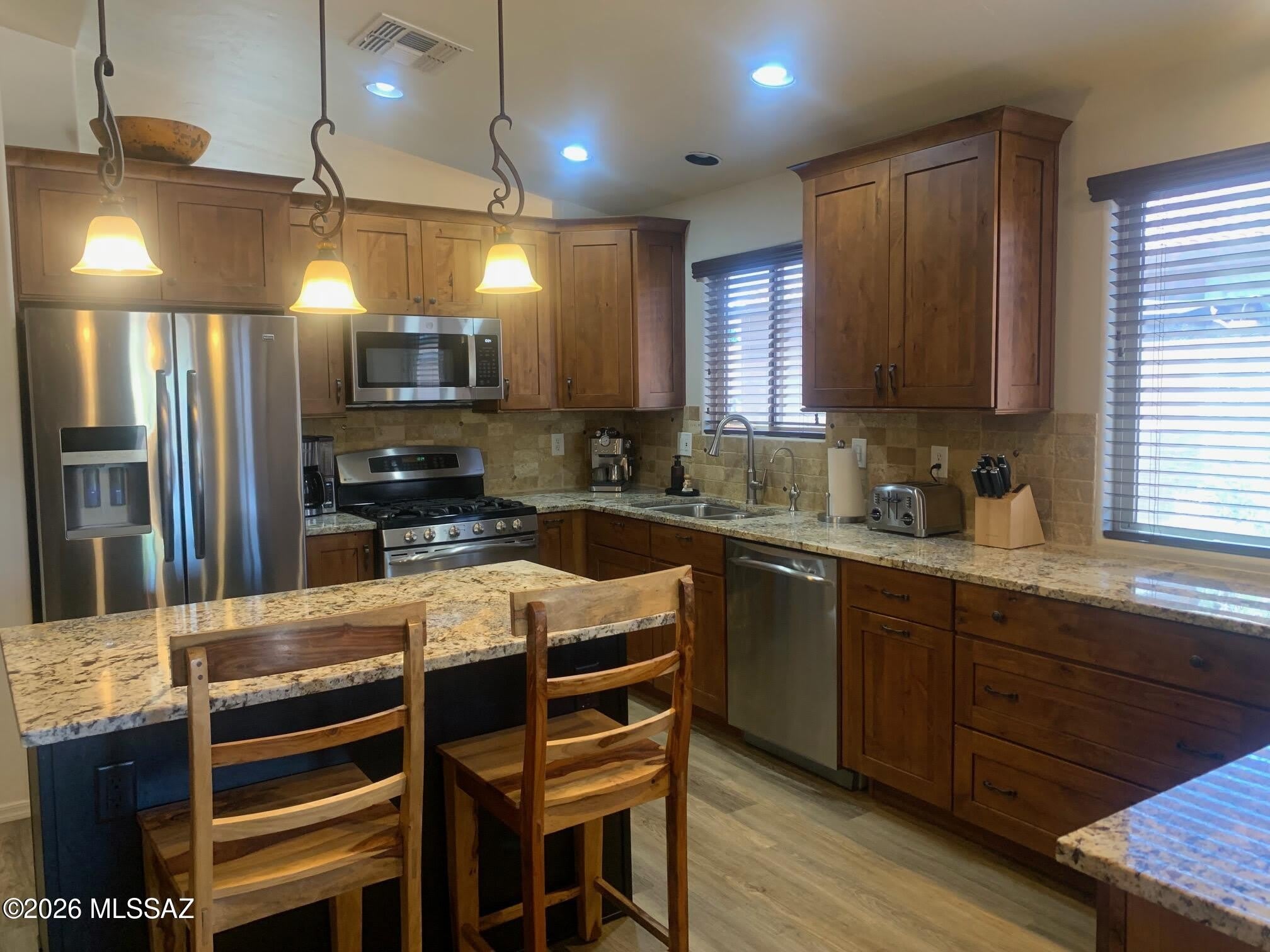 2514 E Petroglyph Lane – photo 4