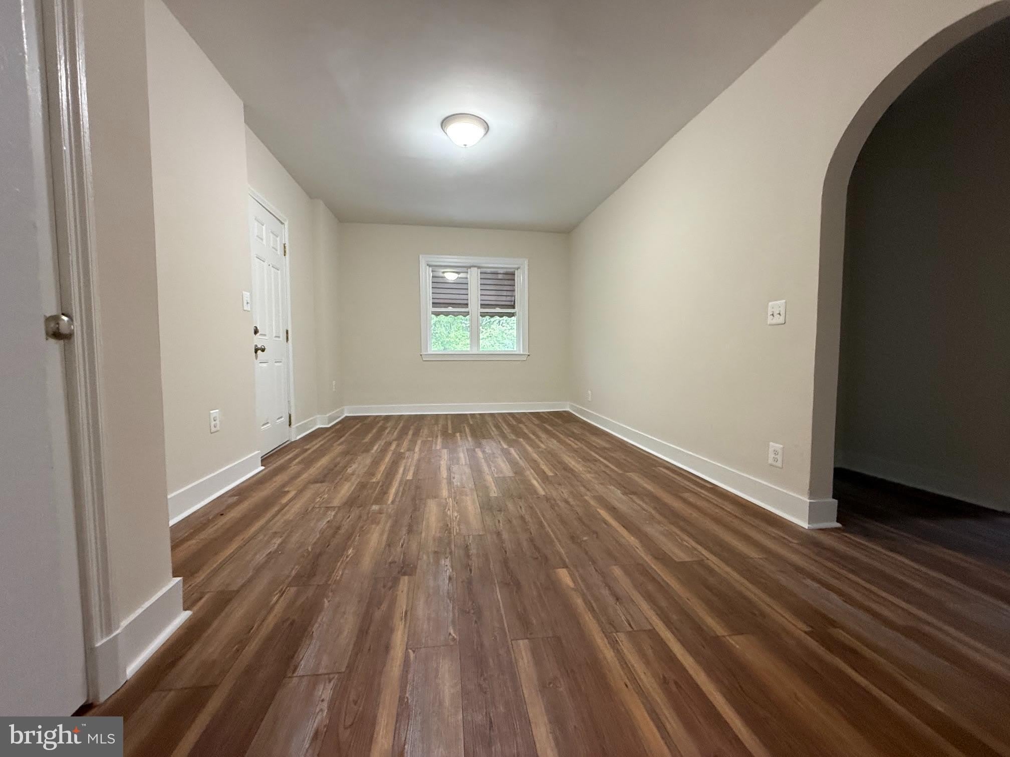 704 WASHINGTON Avenue – photo 2