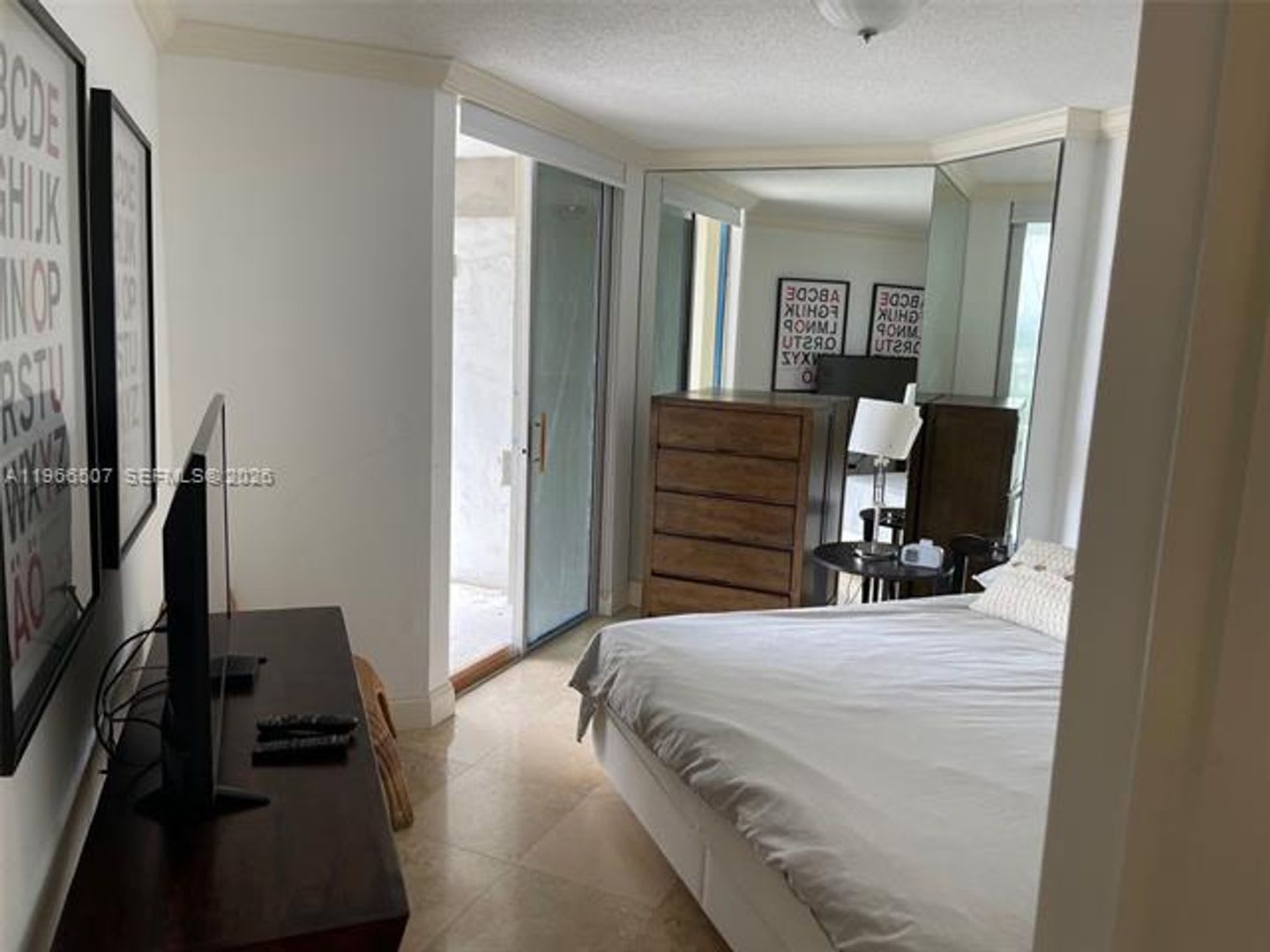 5555 Collins Ave cu-7Z, Miami Beach, FL 33140 – photo 4