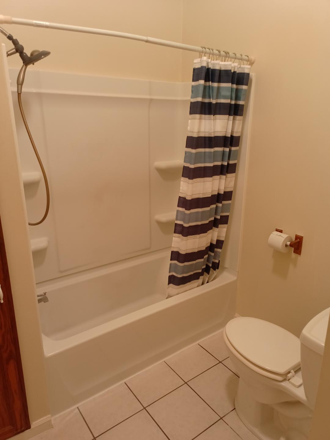 418 Manitowoc Street – photo 5