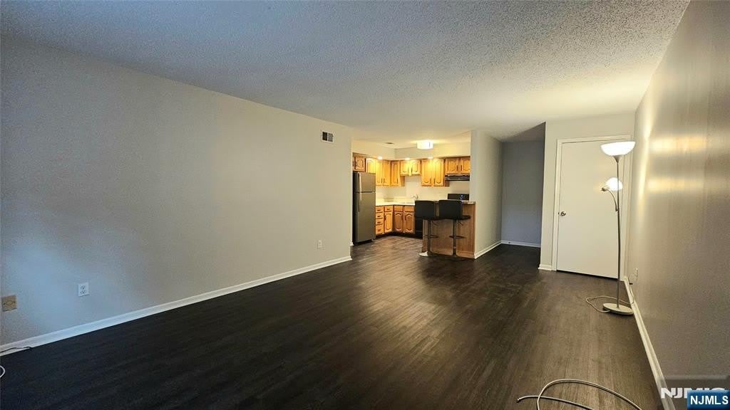 105 Newark Pompton – photo 4