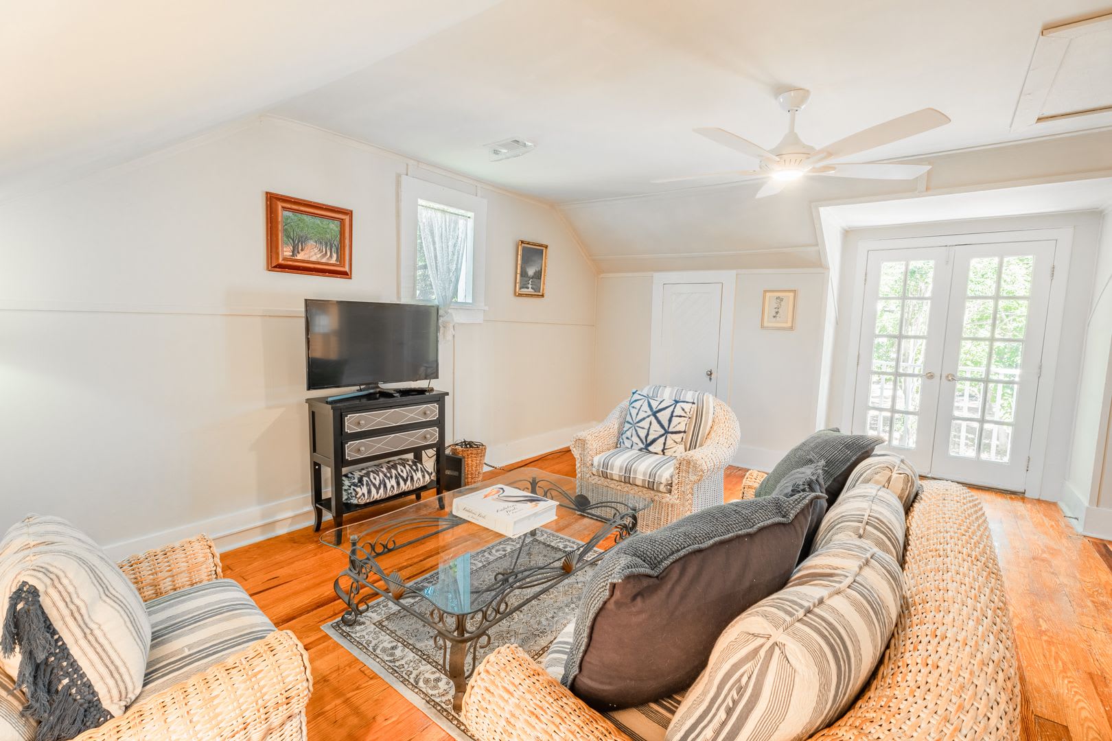326 Sumter Street Se – photo 4